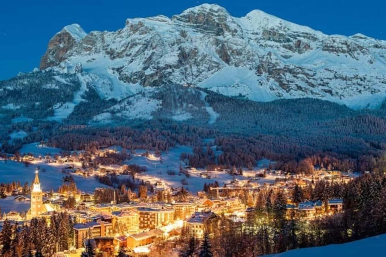 Luxury Panoramic 3Br Apt 2Min To Centre 5Min To Lifts Cortina dʼAmpezzo Eksteriør billede